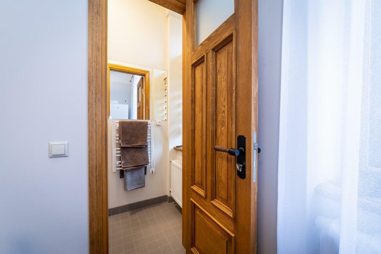 Stories Writer's Ap 40sqm Renovated Free Parking Huoneisto Riika